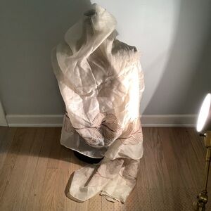 Lovely print scarf.  NWTS